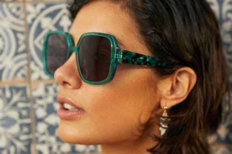 celine deep square sunglasses kim kardashian|5 sunglasses trends that will be everywhere this summer.